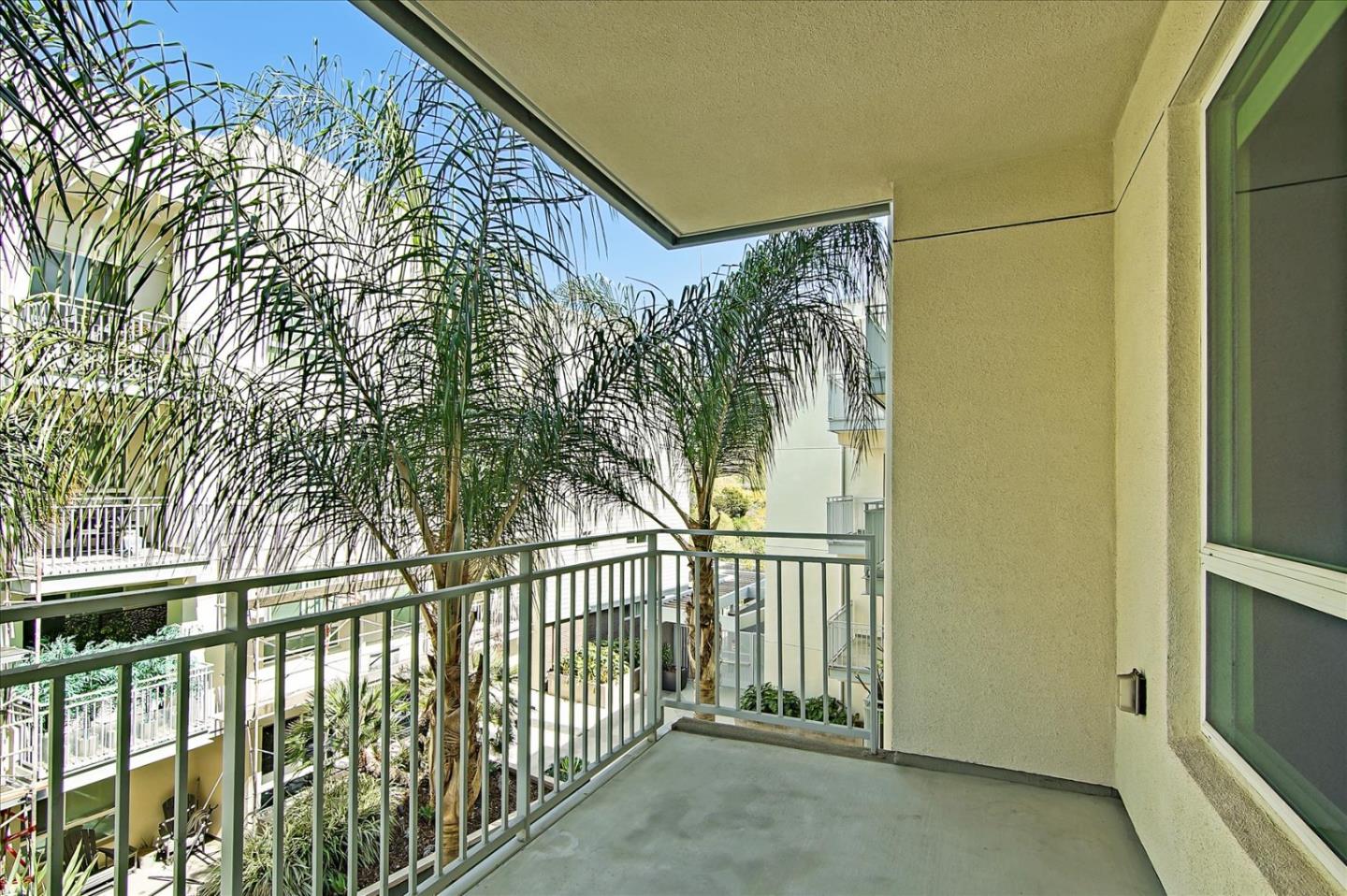 Detail Gallery Image 25 of 27 For 12655 Bluff Creek Dr #327,  Playa Vista,  CA 90094 - 2 Beds | 2 Baths