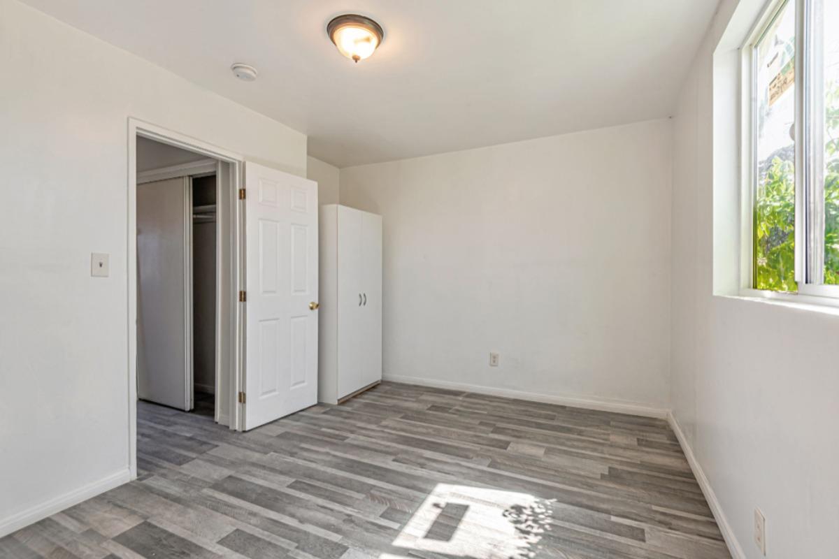 Detail Gallery Image 11 of 16 For 847 W 43rd St, Los Angeles,  CA 90037 - 1 Beds | 1 Baths
