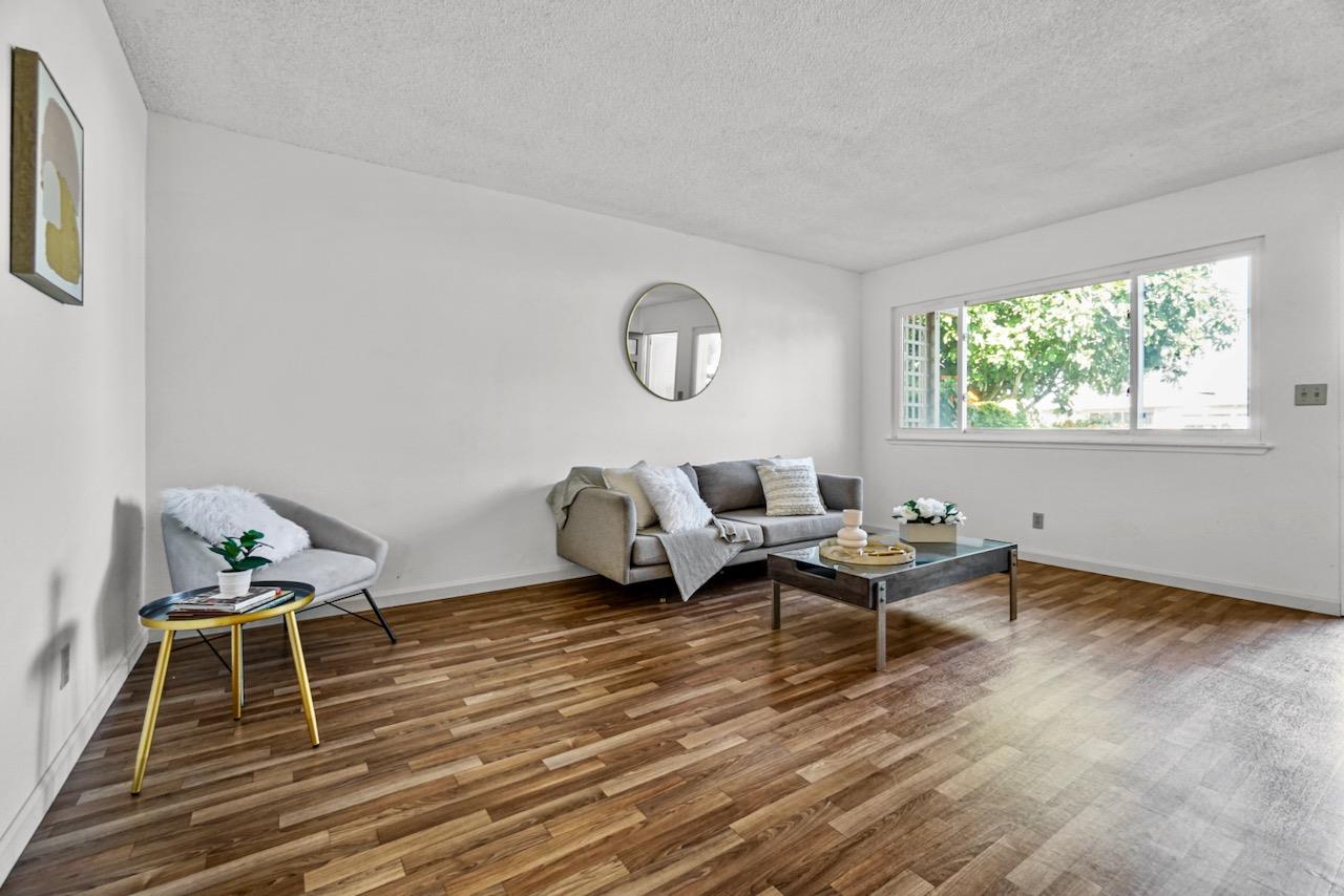Detail Gallery Image 5 of 18 For 627 Bridge St, Watsonville,  CA 95076 - 2 Beds | 1 Baths