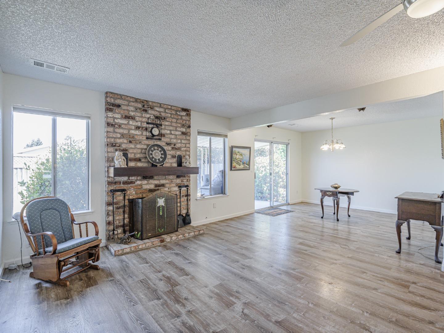 Detail Gallery Image 10 of 40 For 763 Delta Way, Watsonville,  CA 95076 - 2 Beds | 2 Baths