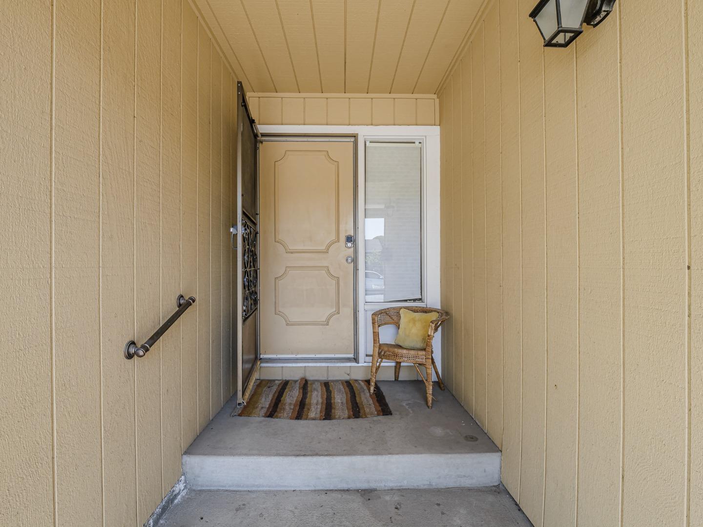 Detail Gallery Image 2 of 40 For 763 Delta Way, Watsonville,  CA 95076 - 2 Beds | 2 Baths