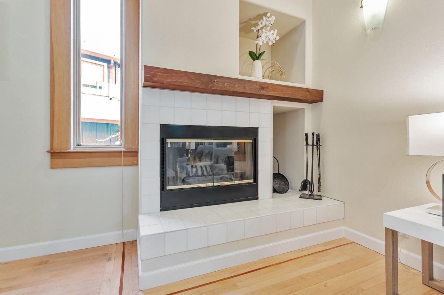 Detail Gallery Image 17 of 80 For 2604 La Paloma Ln, Santa Cruz,  CA 95062 - 3 Beds | 2/1 Baths