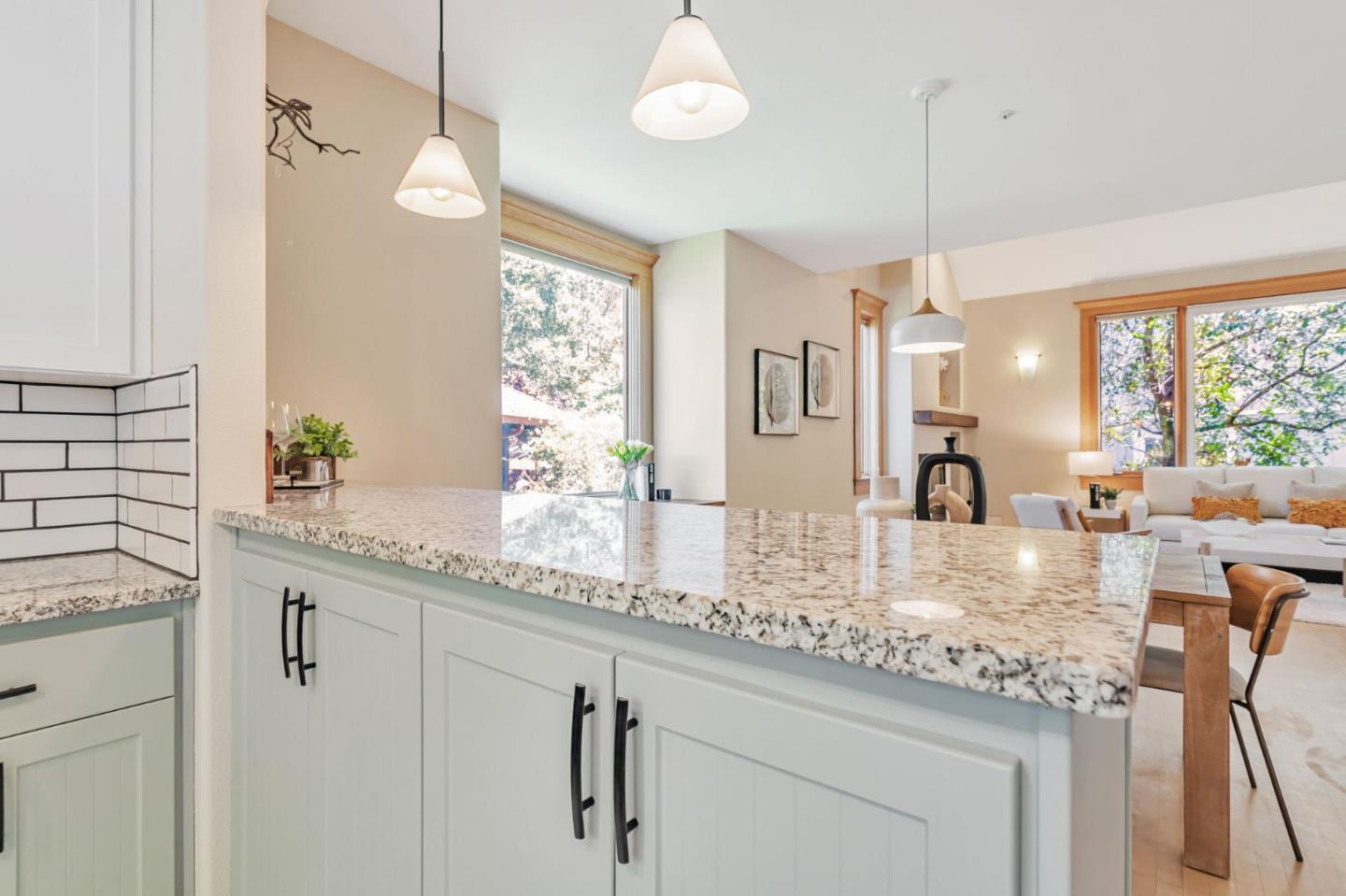 Detail Gallery Image 29 of 80 For 2604 La Paloma Ln, Santa Cruz,  CA 95062 - 3 Beds | 2/1 Baths