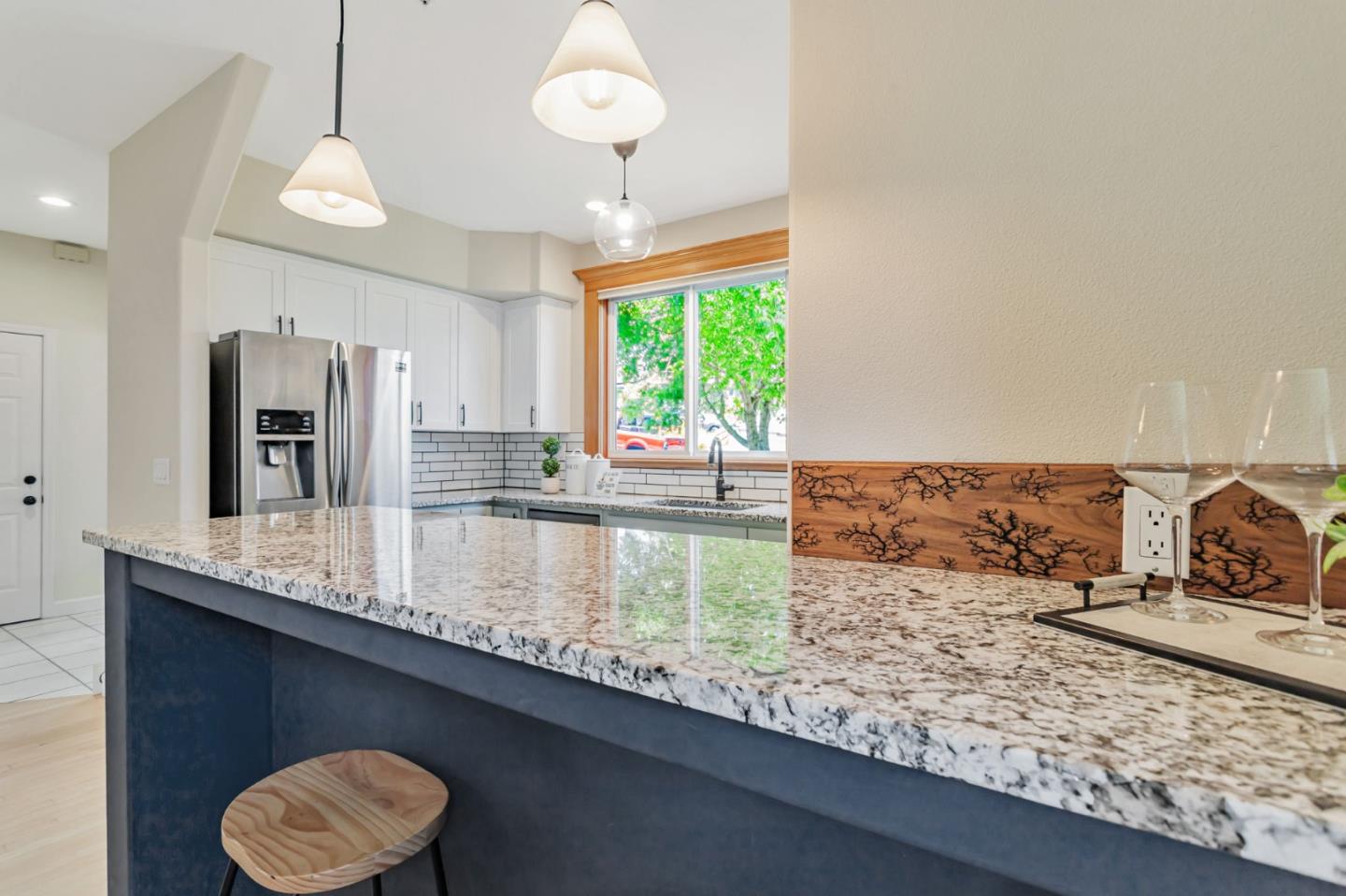 Detail Gallery Image 30 of 80 For 2604 La Paloma Ln, Santa Cruz,  CA 95062 - 3 Beds | 2/1 Baths