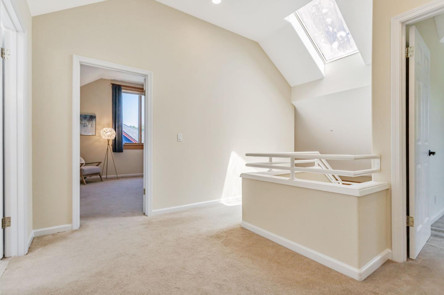 Detail Gallery Image 39 of 80 For 2604 La Paloma Ln, Santa Cruz,  CA 95062 - 3 Beds | 2/1 Baths