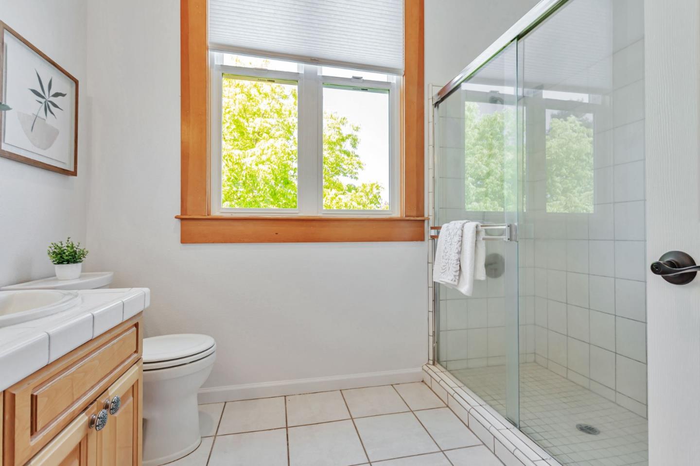 Detail Gallery Image 64 of 80 For 2604 La Paloma Ln, Santa Cruz,  CA 95062 - 3 Beds | 2/1 Baths