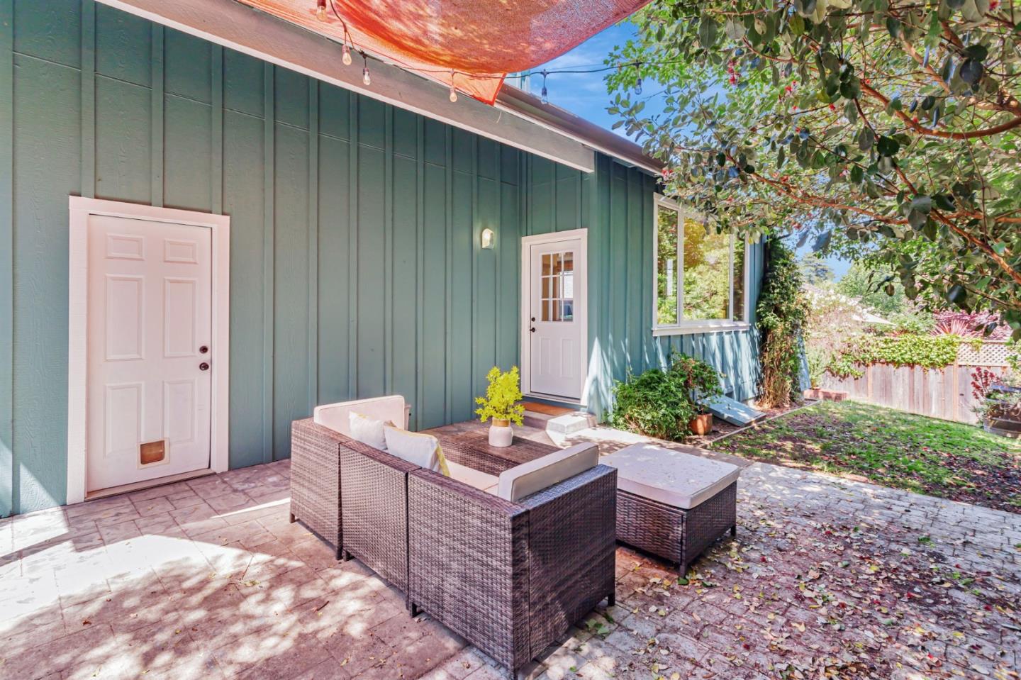 Detail Gallery Image 72 of 80 For 2604 La Paloma Ln, Santa Cruz,  CA 95062 - 3 Beds | 2/1 Baths