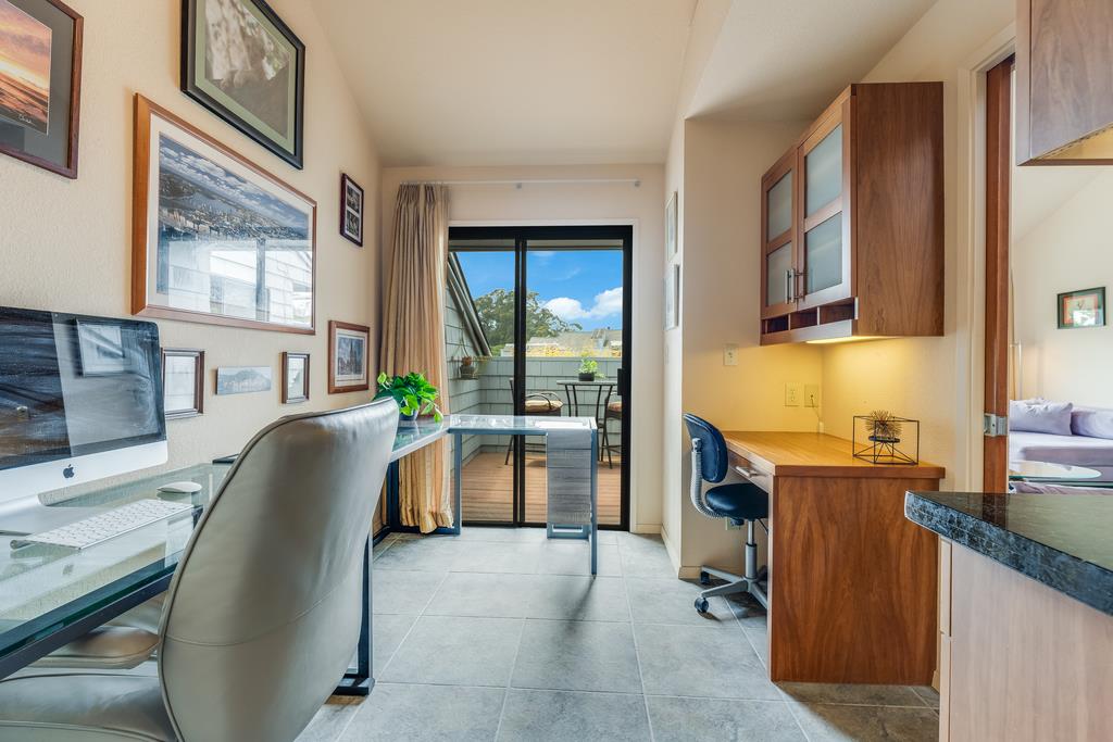 Detail Gallery Image 17 of 41 For 1609 Taylor Ln, Santa Cruz,  CA 95062 - 2 Beds | 1 Baths