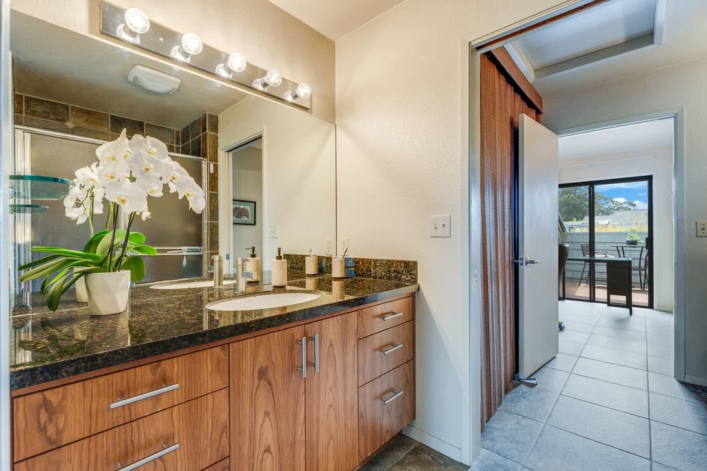 Detail Gallery Image 20 of 41 For 1609 Taylor Ln, Santa Cruz,  CA 95062 - 2 Beds | 1 Baths