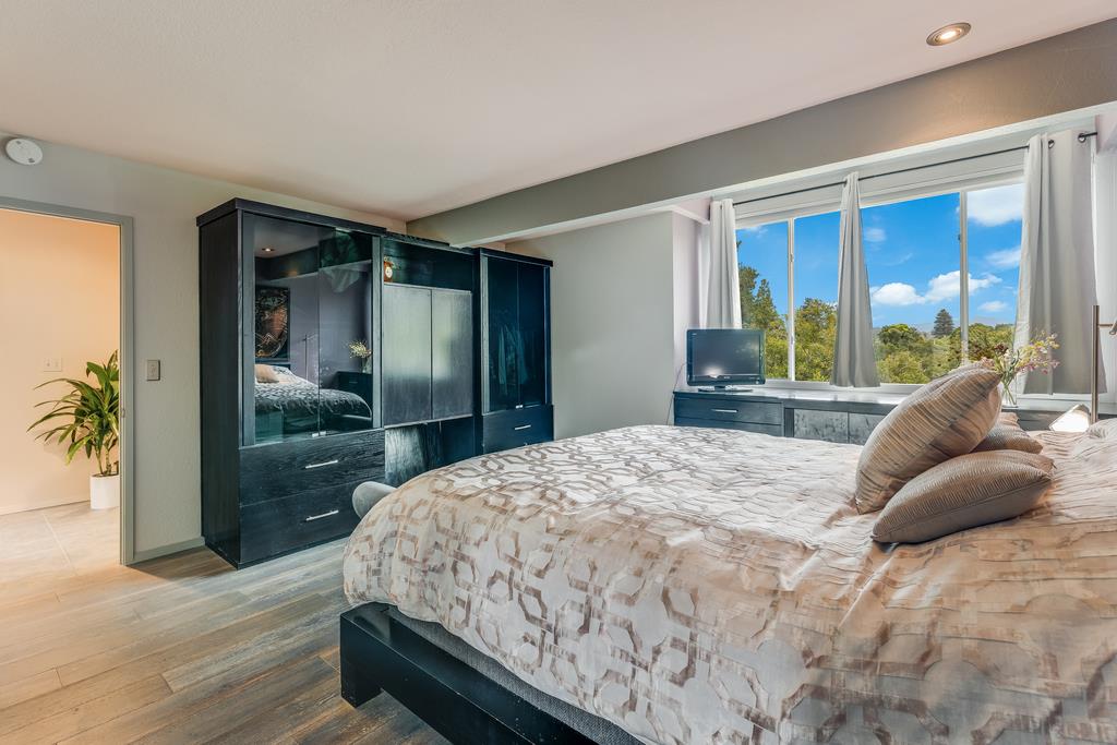 Detail Gallery Image 24 of 41 For 1609 Taylor Ln, Santa Cruz,  CA 95062 - 2 Beds | 1 Baths
