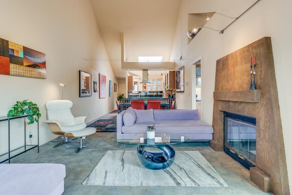 Detail Gallery Image 5 of 41 For 1609 Taylor Ln, Santa Cruz,  CA 95062 - 2 Beds | 1 Baths