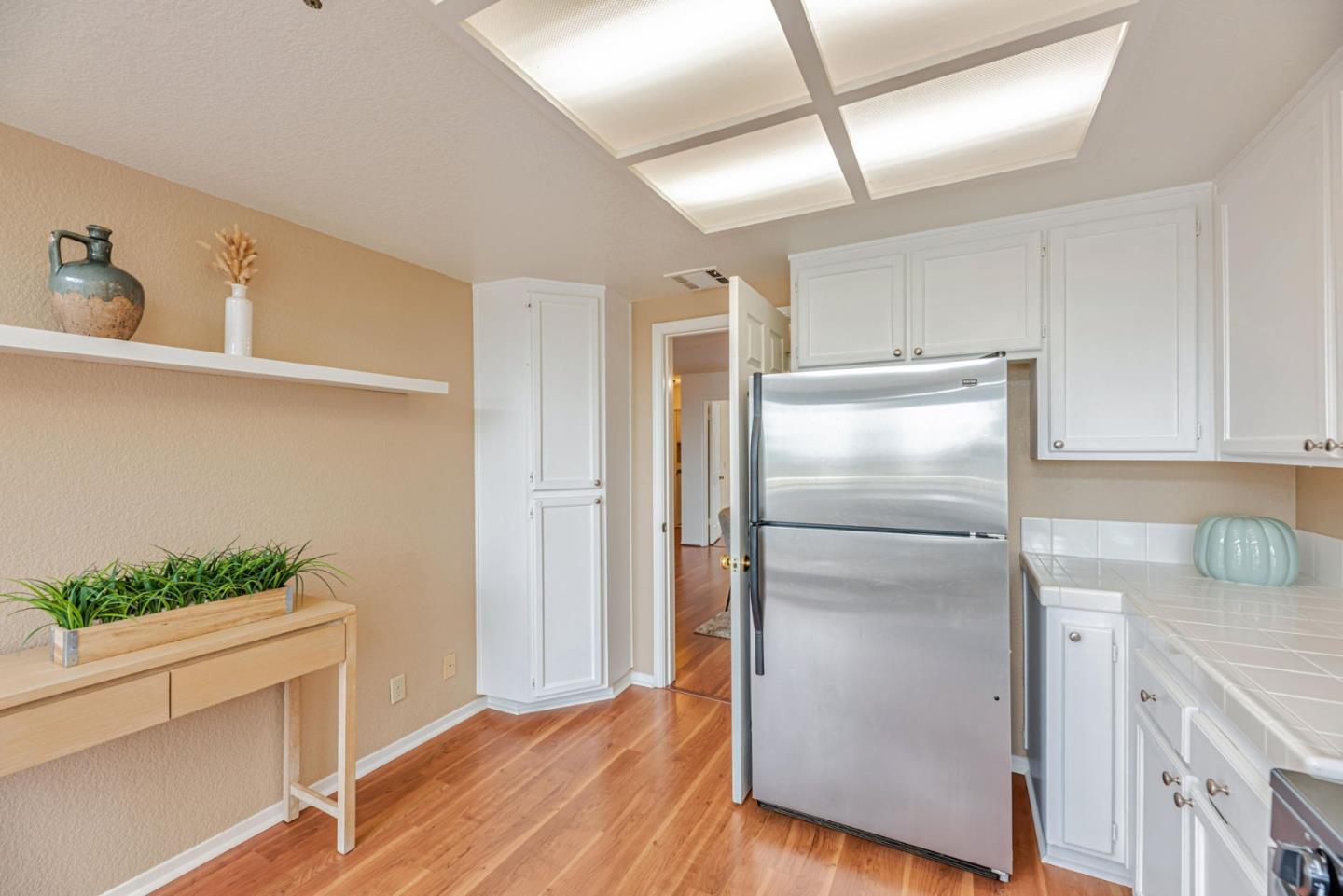 Detail Gallery Image 13 of 44 For 110 Cityview Dr, Daly City,  CA 94014 - 2 Beds | 3 Baths
