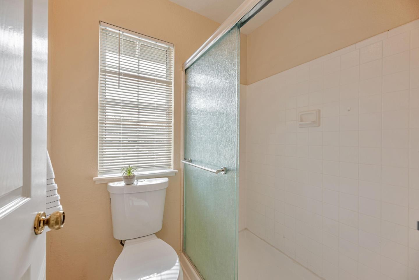 Detail Gallery Image 28 of 44 For 110 Cityview Dr, Daly City,  CA 94014 - 2 Beds | 3 Baths