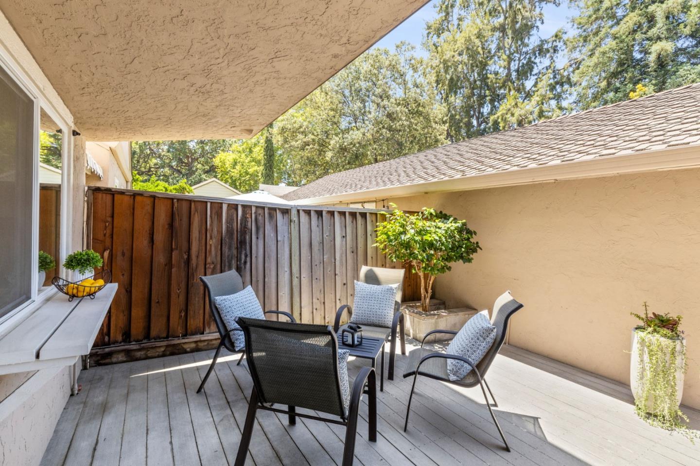 Detail Gallery Image 19 of 26 For 1544 Glenpine Dr, San Jose,  CA 95125 - 3 Beds | 2/1 Baths