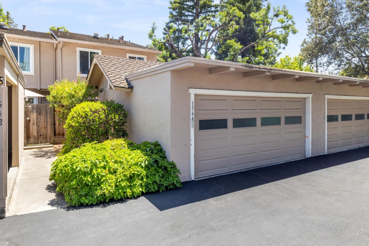 Detail Gallery Image 22 of 26 For 1544 Glenpine Dr, San Jose,  CA 95125 - 3 Beds | 2/1 Baths