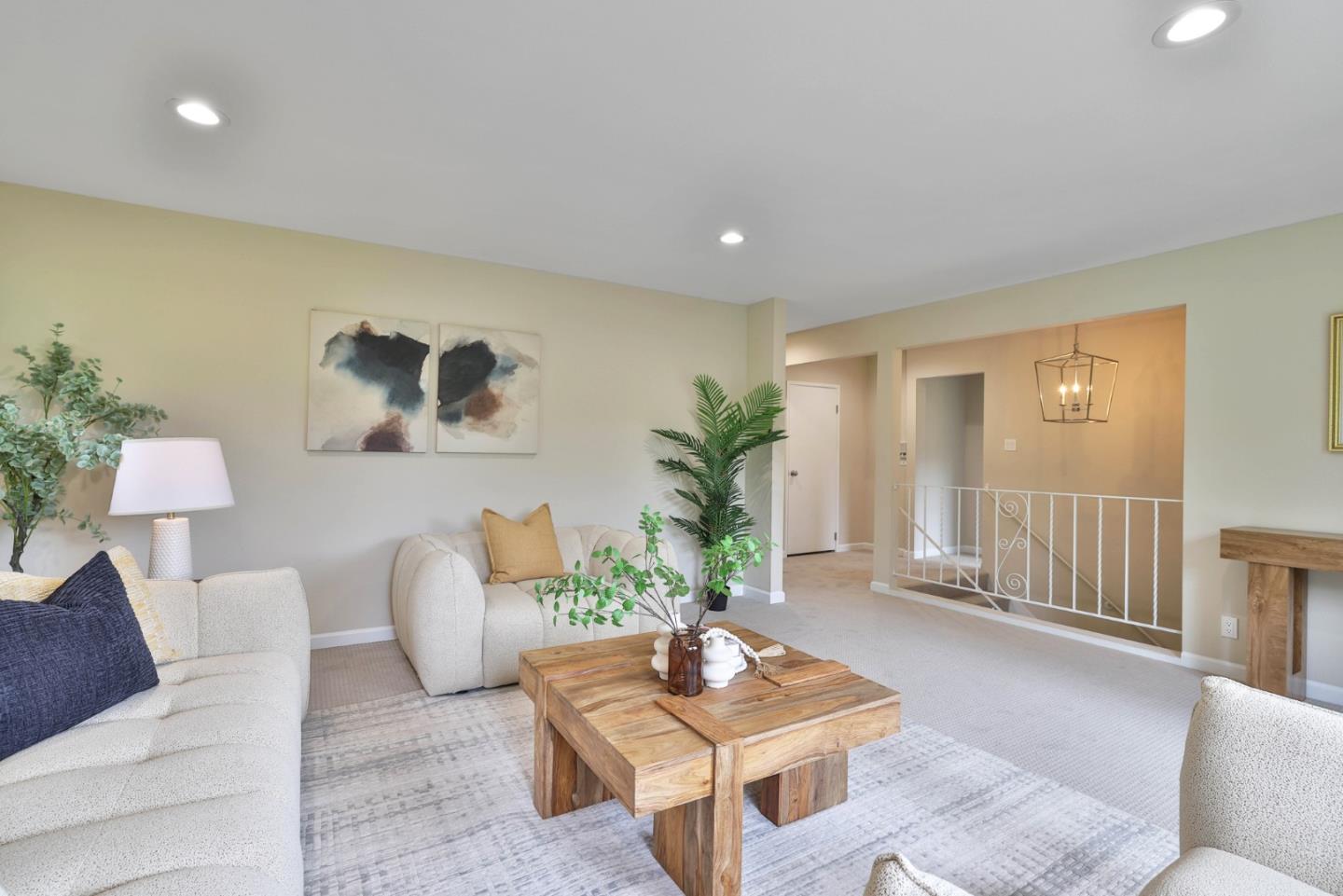Detail Gallery Image 10 of 40 For 1815 Woodhaven Way, Oakland,  CA 94611 - 6 Beds | 2/2 Baths