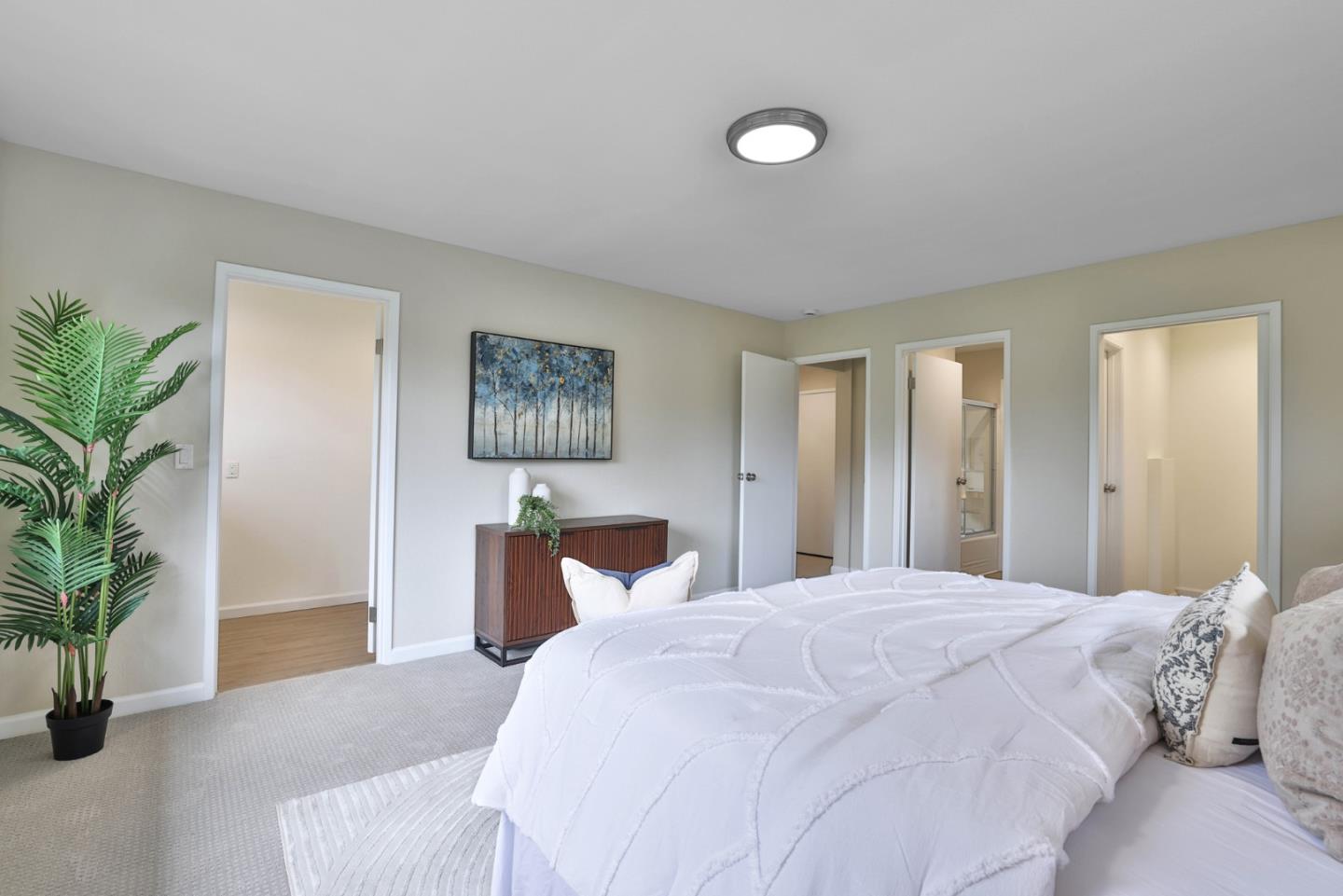 Detail Gallery Image 12 of 40 For 1815 Woodhaven Way, Oakland,  CA 94611 - 6 Beds | 2/2 Baths