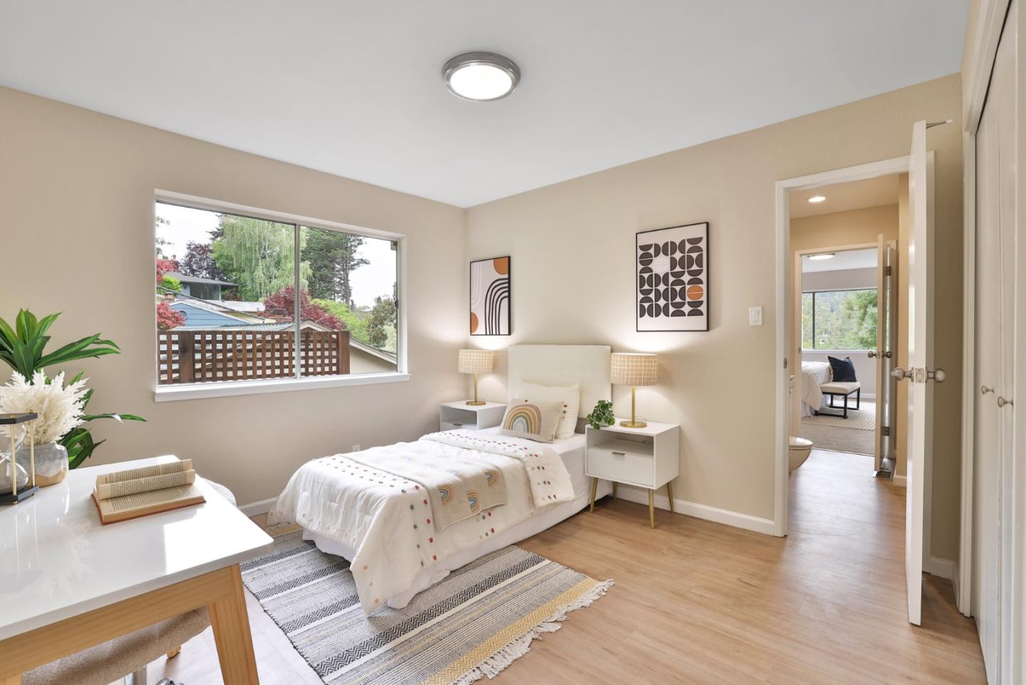 Detail Gallery Image 16 of 40 For 1815 Woodhaven Way, Oakland,  CA 94611 - 6 Beds | 2/2 Baths