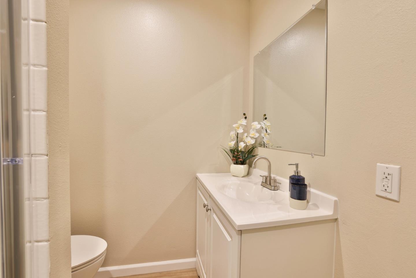 Detail Gallery Image 20 of 40 For 1815 Woodhaven Way, Oakland,  CA 94611 - 6 Beds | 2/2 Baths