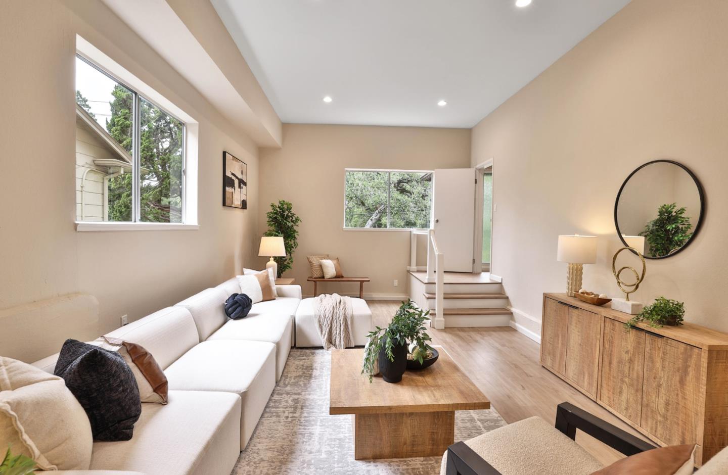 Detail Gallery Image 23 of 40 For 1815 Woodhaven Way, Oakland,  CA 94611 - 6 Beds | 2/2 Baths