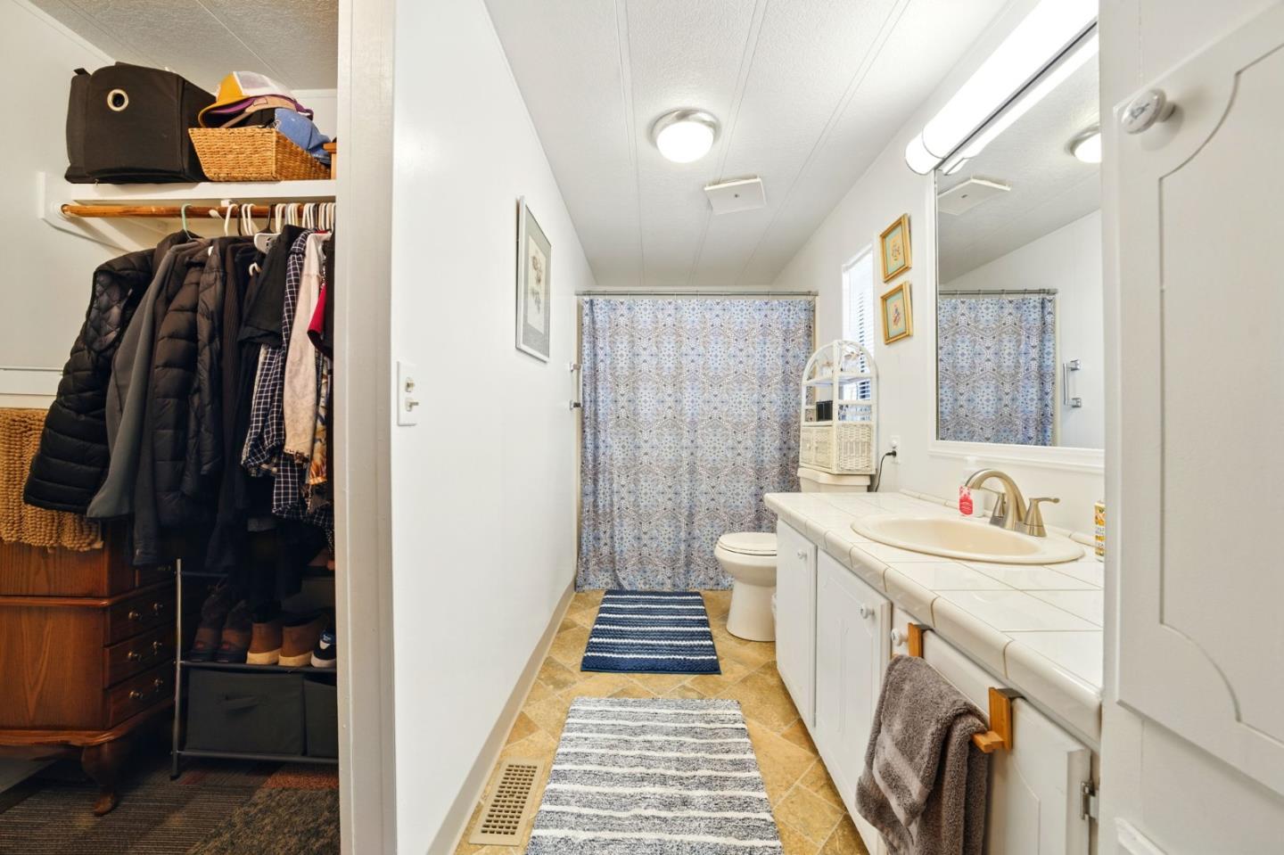 Detail Gallery Image 23 of 48 For 1117 Baldwin St #6,  Salinas,  CA 93906 - 3 Beds | 2 Baths