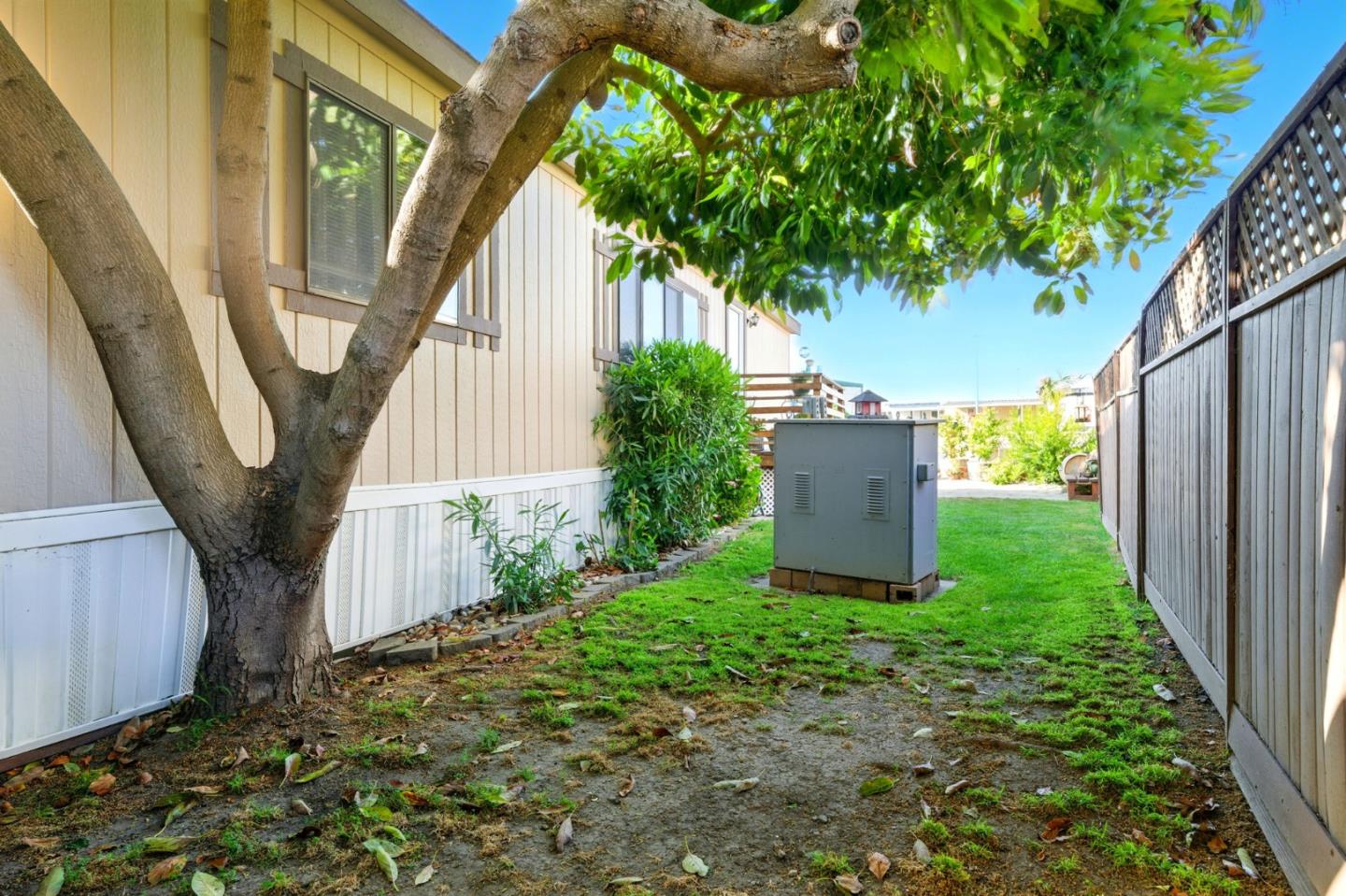 Detail Gallery Image 42 of 48 For 1117 Baldwin St #6,  Salinas,  CA 93906 - 3 Beds | 2 Baths