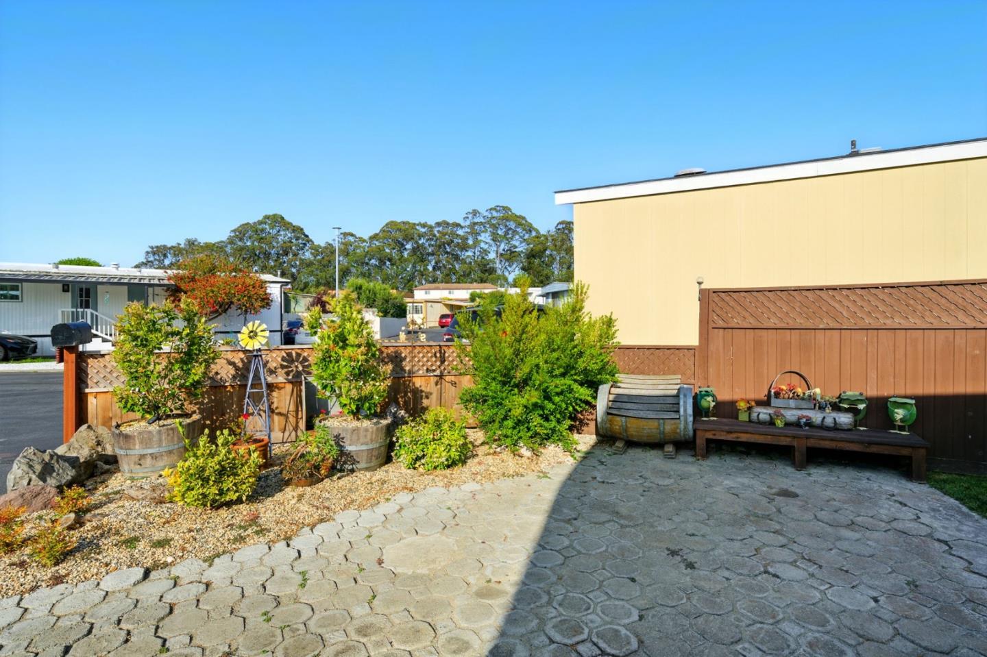 Detail Gallery Image 6 of 48 For 1117 Baldwin St #6,  Salinas,  CA 93906 - 3 Beds | 2 Baths