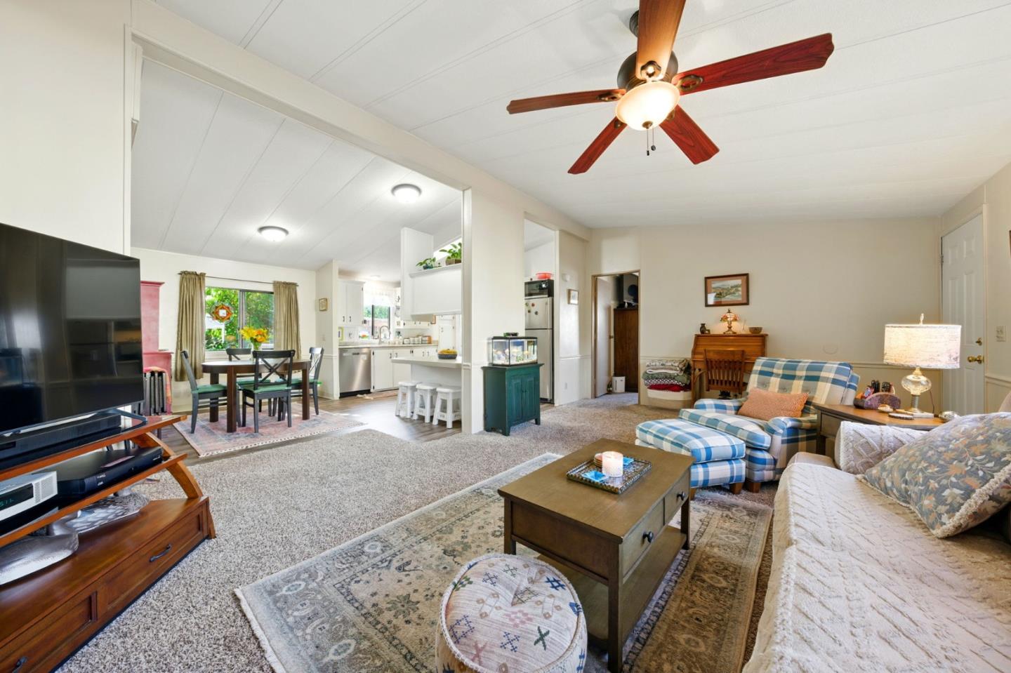 Detail Gallery Image 8 of 48 For 1117 Baldwin St #6,  Salinas,  CA 93906 - 3 Beds | 2 Baths