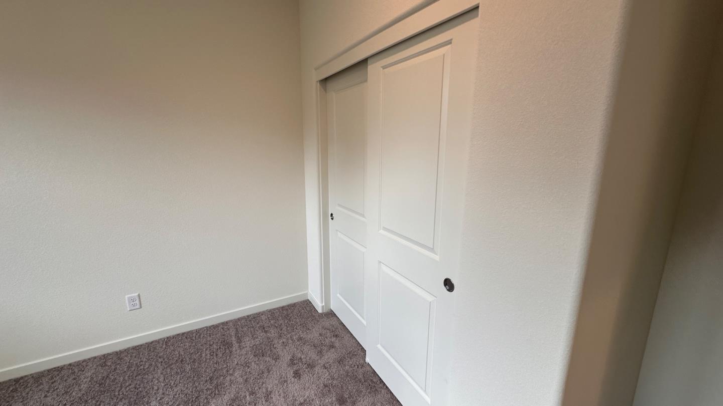 Detail Gallery Image 26 of 47 For 2817 Earthened Walk, Sacramento,  CA 95833 - 4 Beds | 3 Baths