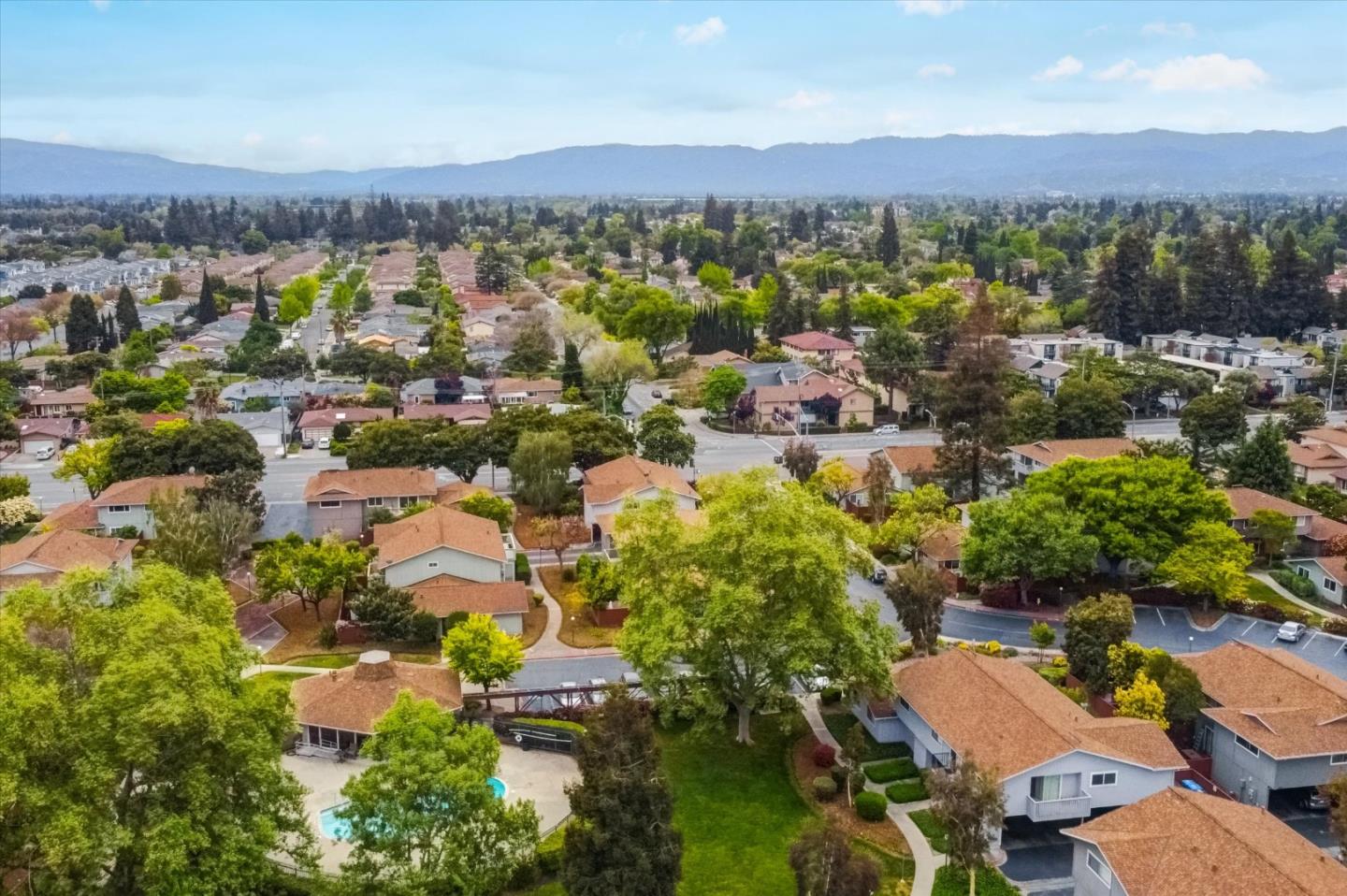 Detail Gallery Image 35 of 36 For 1111 Reed Ave #C,  Sunnyvale,  CA 94086 - 3 Beds | 1/1 Baths