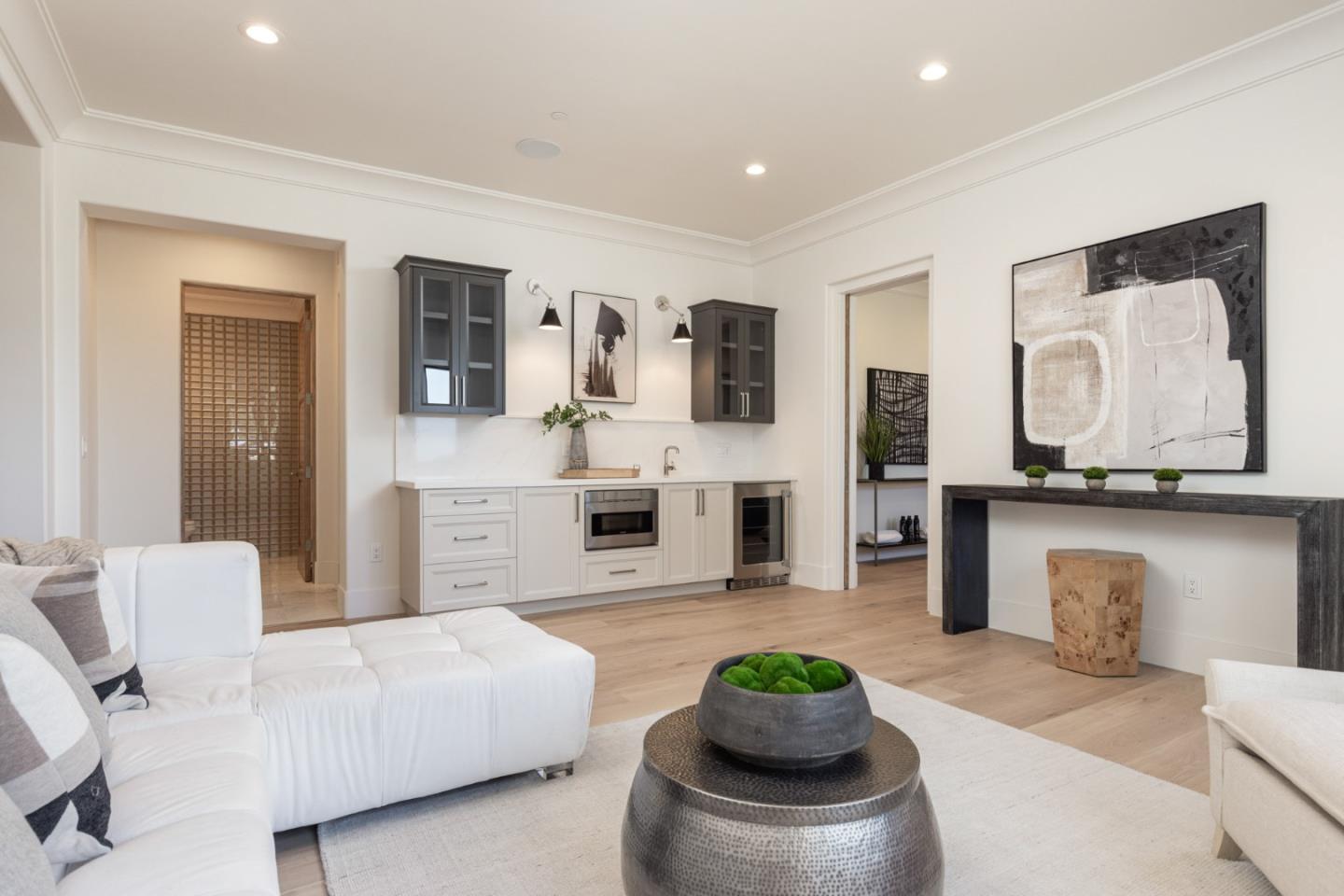 Detail Gallery Image 26 of 44 For 8220 Manjares Rd, Monterey,  CA 93940 - 4 Beds | 4/3 Baths