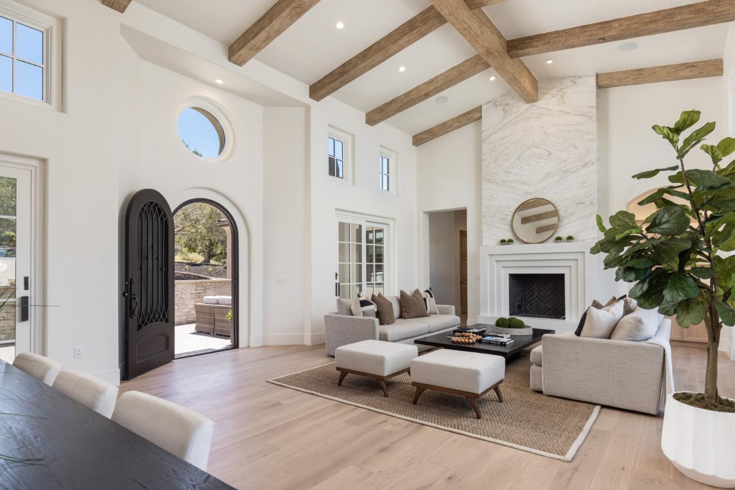 Detail Gallery Image 3 of 44 For 8220 Manjares Rd, Monterey,  CA 93940 - 4 Beds | 4/3 Baths