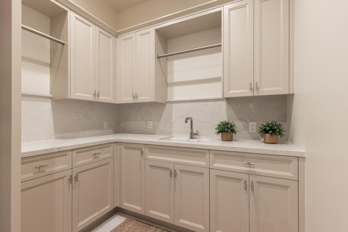 Detail Gallery Image 36 of 44 For 8220 Manjares Rd, Monterey,  CA 93940 - 4 Beds | 4/3 Baths
