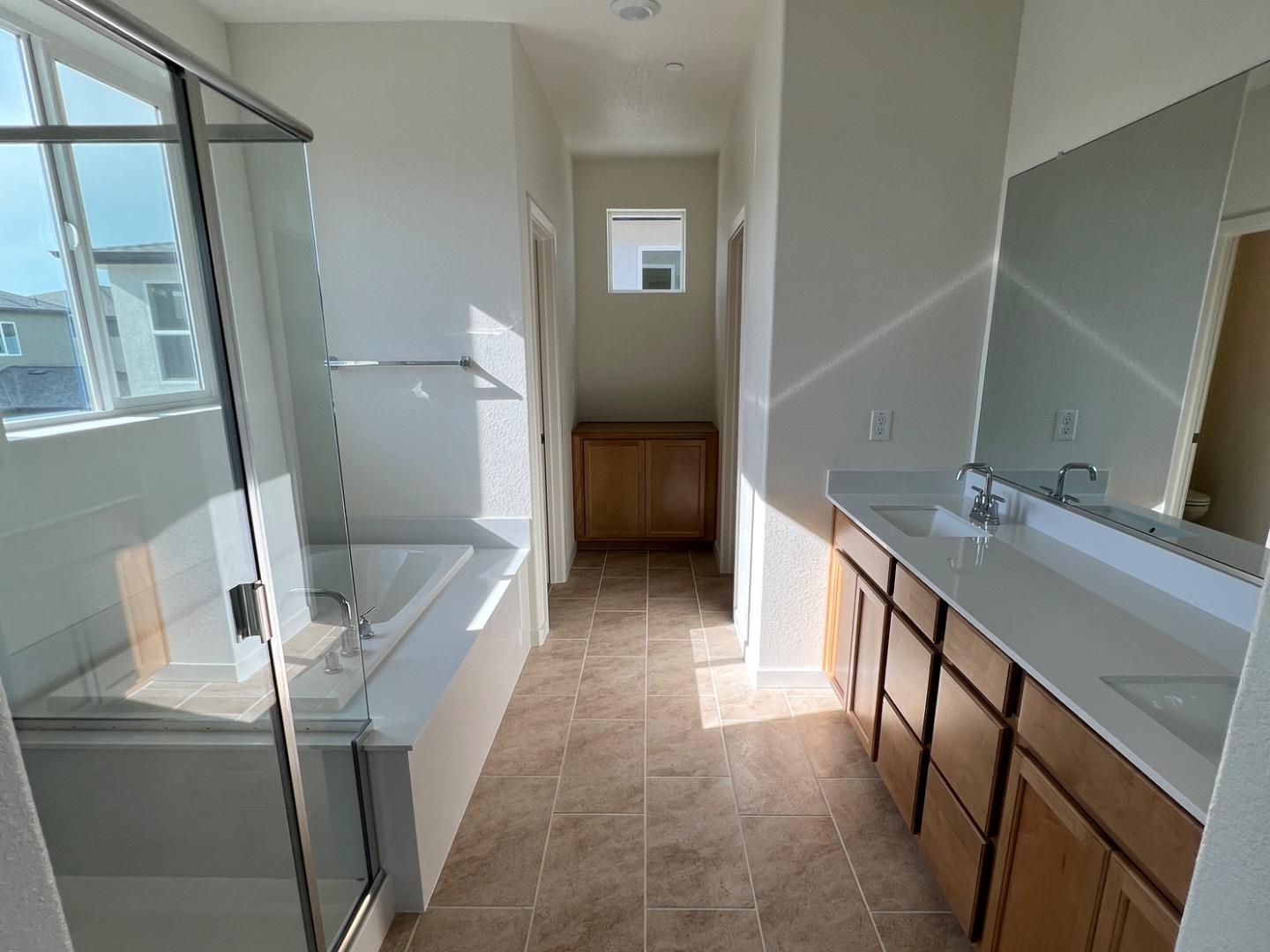 Detail Gallery Image 25 of 43 For 2800 High Tide Ave, Sacramento,  CA 95833 - 4 Beds | 3 Baths