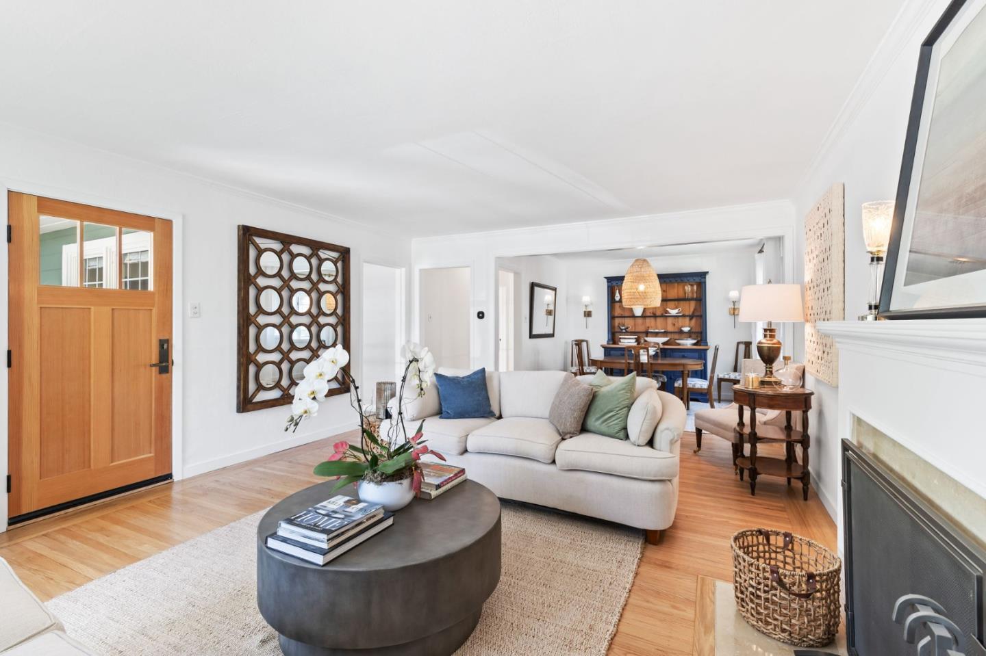 Detail Gallery Image 6 of 27 For 2061 Oakley Ave, Menlo Park,  CA 94025 - 3 Beds | 2 Baths