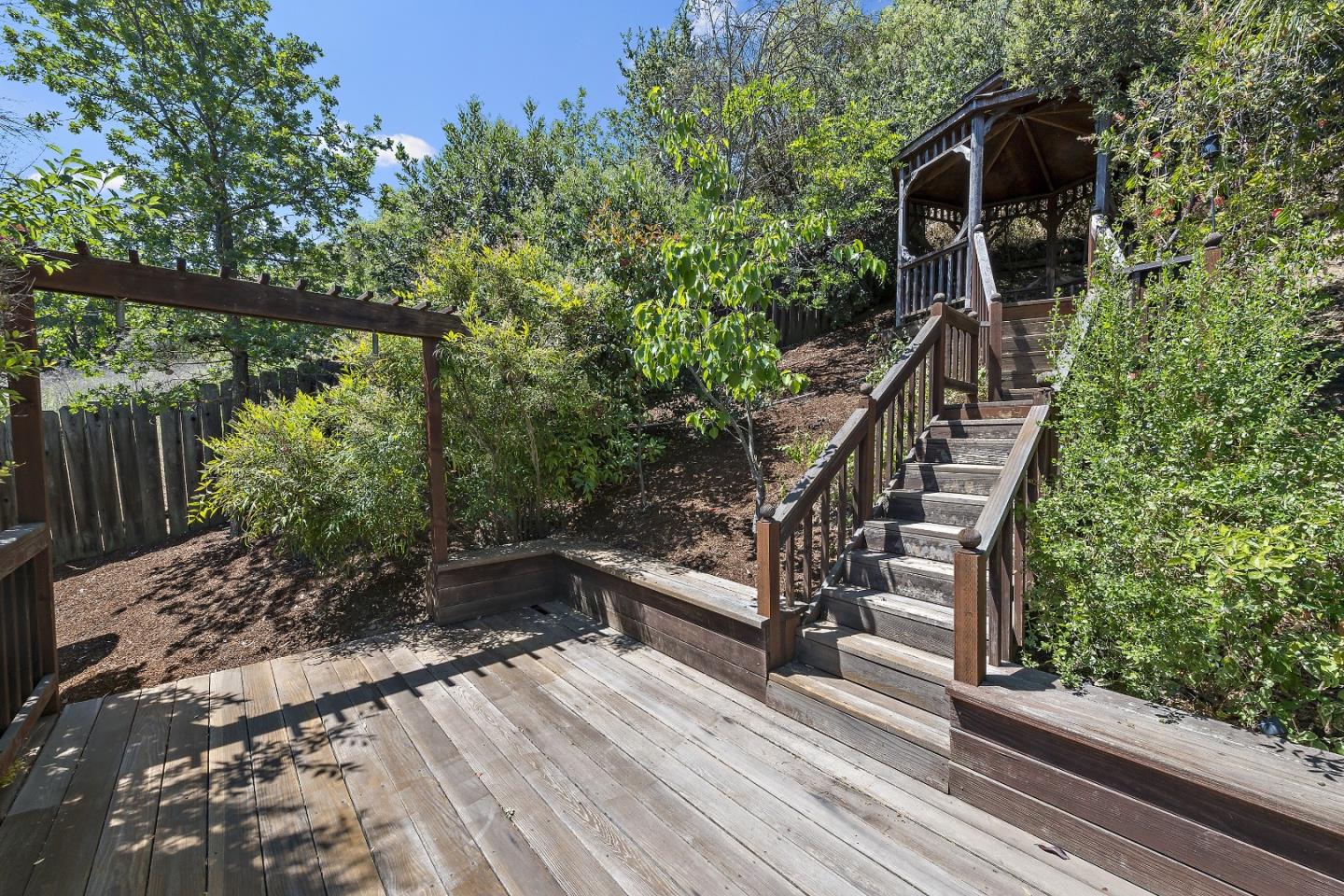Detail Gallery Image 29 of 31 For 714 Colleen Dr, San Jose,  CA 95123 - 4 Beds | 2 Baths