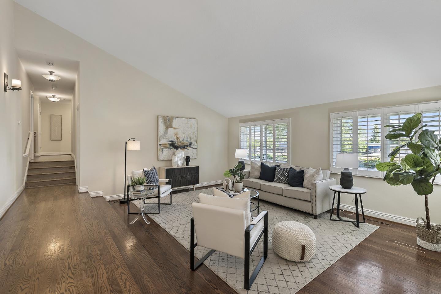 Detail Gallery Image 3 of 31 For 714 Colleen Dr, San Jose,  CA 95123 - 4 Beds | 2 Baths