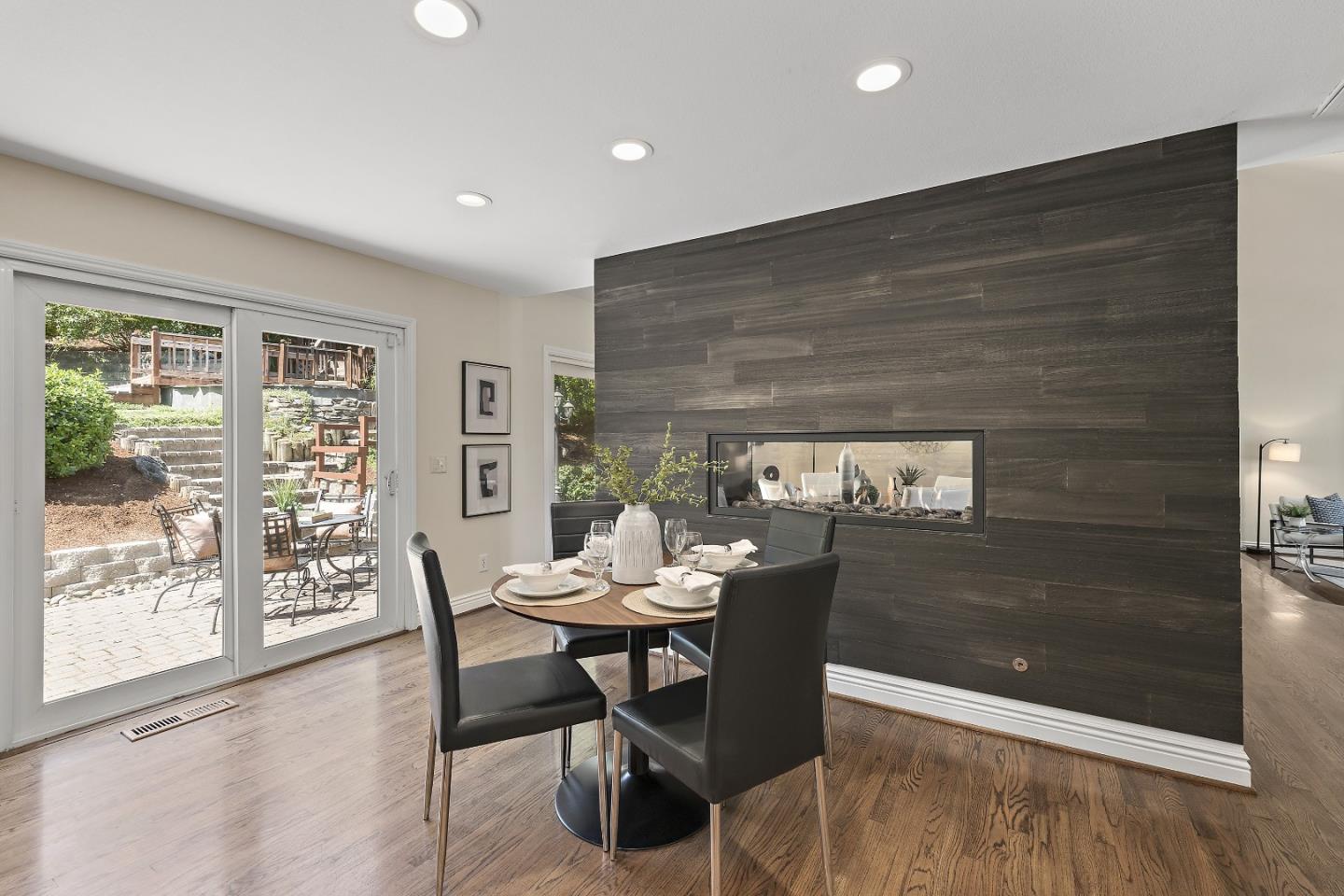 Detail Gallery Image 9 of 31 For 714 Colleen Dr, San Jose,  CA 95123 - 4 Beds | 2 Baths