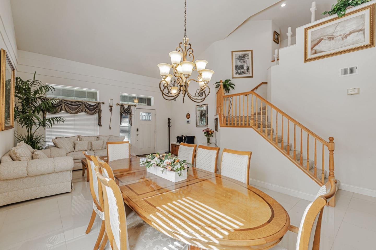 Detail Gallery Image 15 of 45 For 1700 Hemlock Ct, Hollister,  CA 95023 - 4 Beds | 3 Baths
