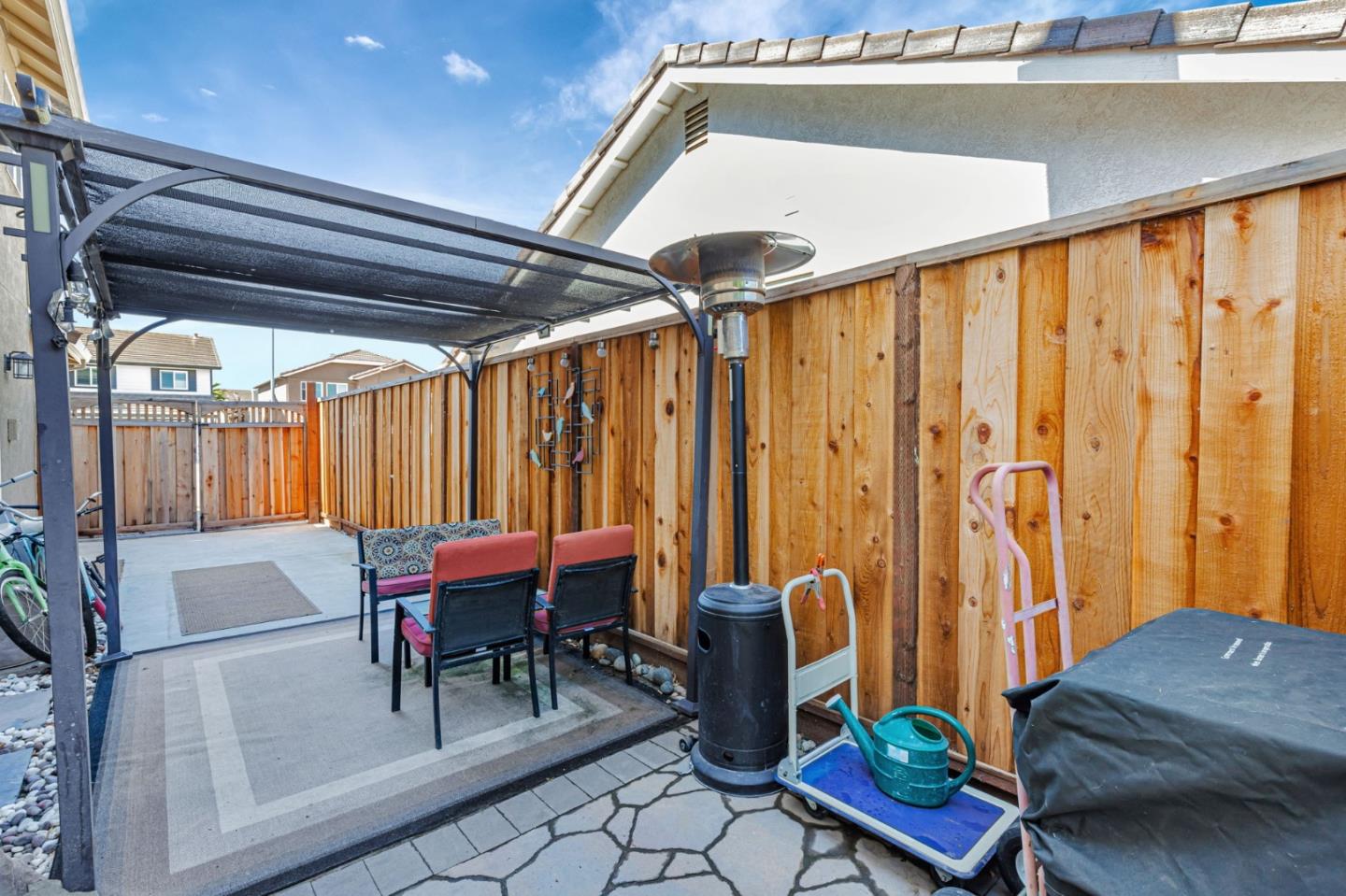 Detail Gallery Image 36 of 45 For 1700 Hemlock Ct, Hollister,  CA 95023 - 4 Beds | 3 Baths
