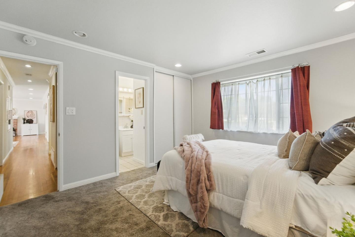 Detail Gallery Image 20 of 27 For 6544 Bollinger Rd, San Jose,  CA 95129 - 3 Beds | 3 Baths