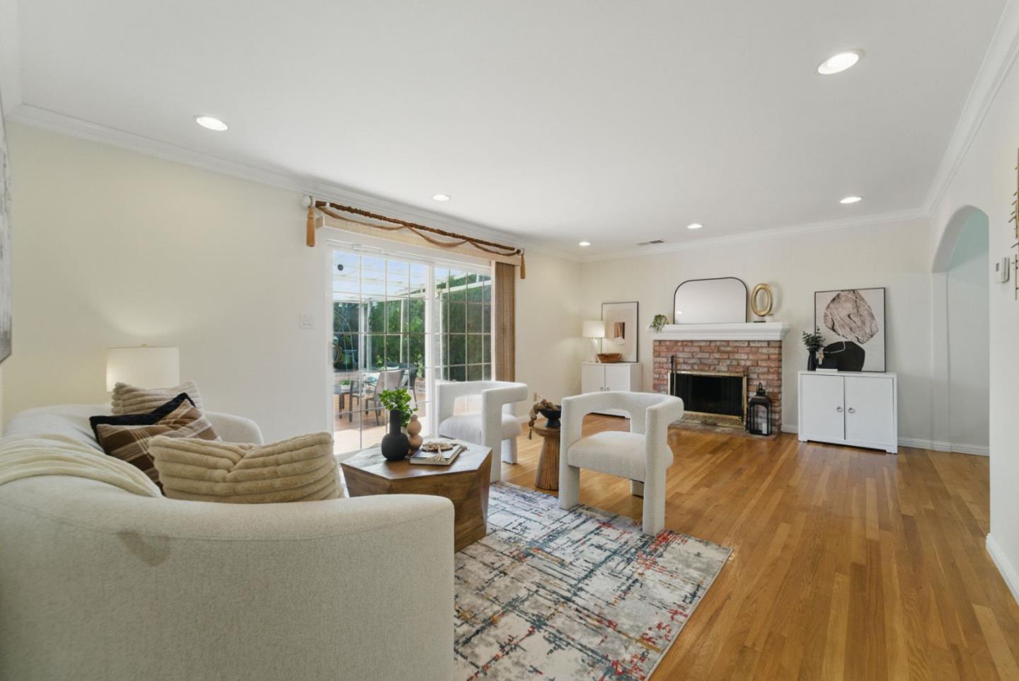 Detail Gallery Image 5 of 27 For 6544 Bollinger Rd, San Jose,  CA 95129 - 3 Beds | 3 Baths