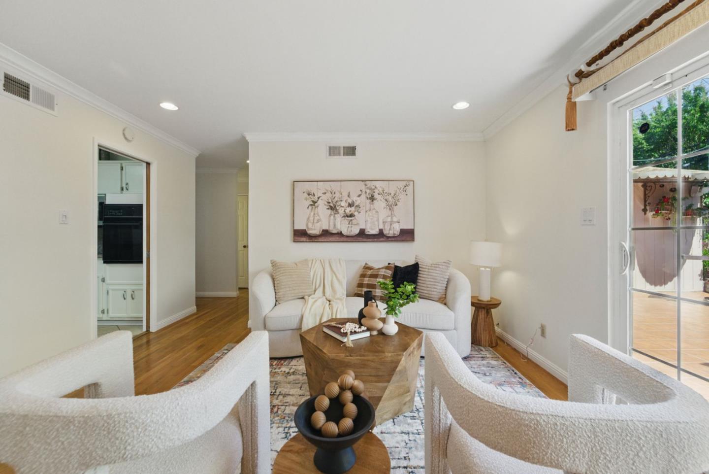 Detail Gallery Image 6 of 27 For 6544 Bollinger Rd, San Jose,  CA 95129 - 3 Beds | 3 Baths