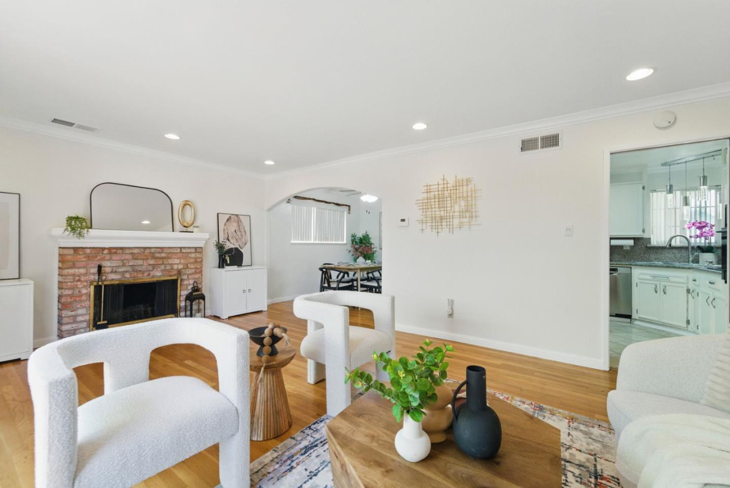 Detail Gallery Image 7 of 27 For 6544 Bollinger Rd, San Jose,  CA 95129 - 3 Beds | 3 Baths