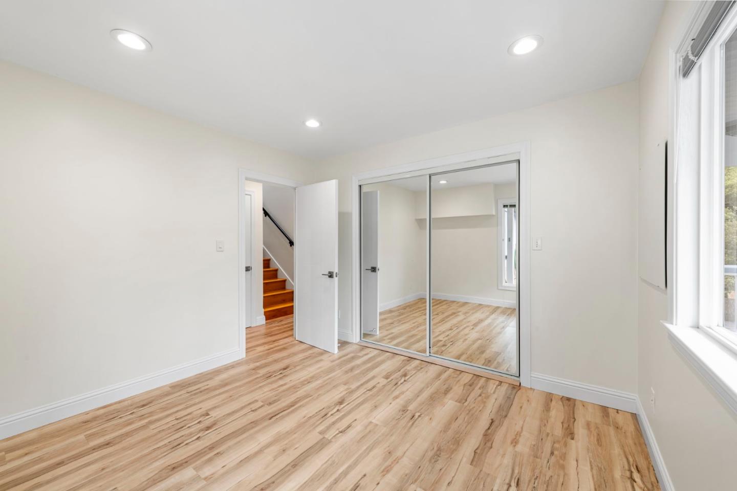 Detail Gallery Image 27 of 54 For 714 Rockaway Beach Ave, Pacifica,  CA 94044 - 4 Beds | 3 Baths