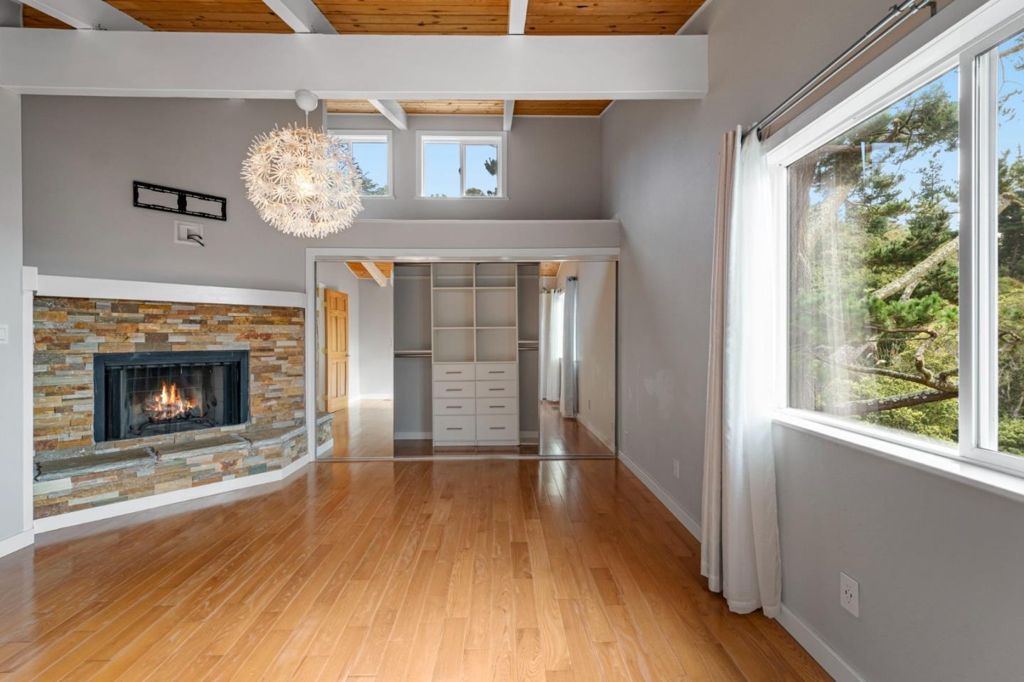 Detail Gallery Image 34 of 54 For 714 Rockaway Beach Ave, Pacifica,  CA 94044 - 4 Beds | 3 Baths