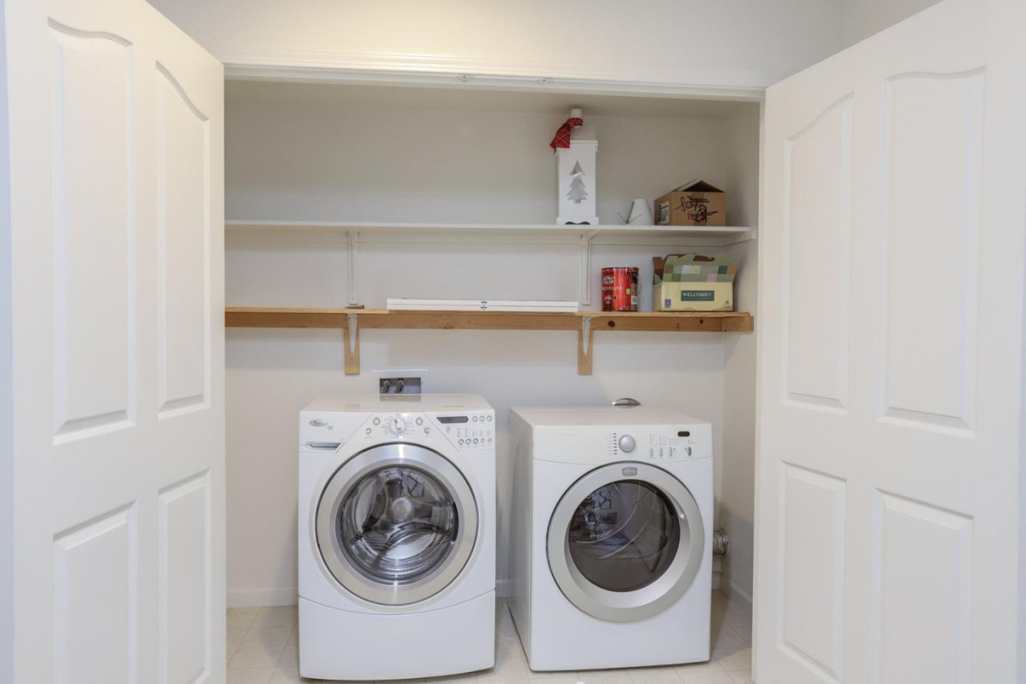 Detail Gallery Image 15 of 46 For 878 Luz Del Sol Loop, Milpitas,  CA 95035 - 3 Beds | 2/1 Baths