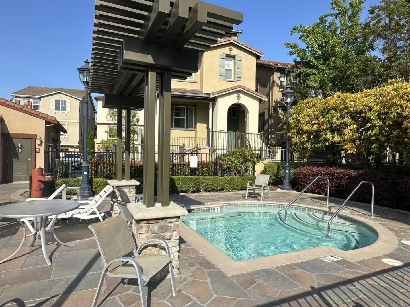 Detail Gallery Image 46 of 46 For 878 Luz Del Sol Loop, Milpitas,  CA 95035 - 3 Beds | 2/1 Baths