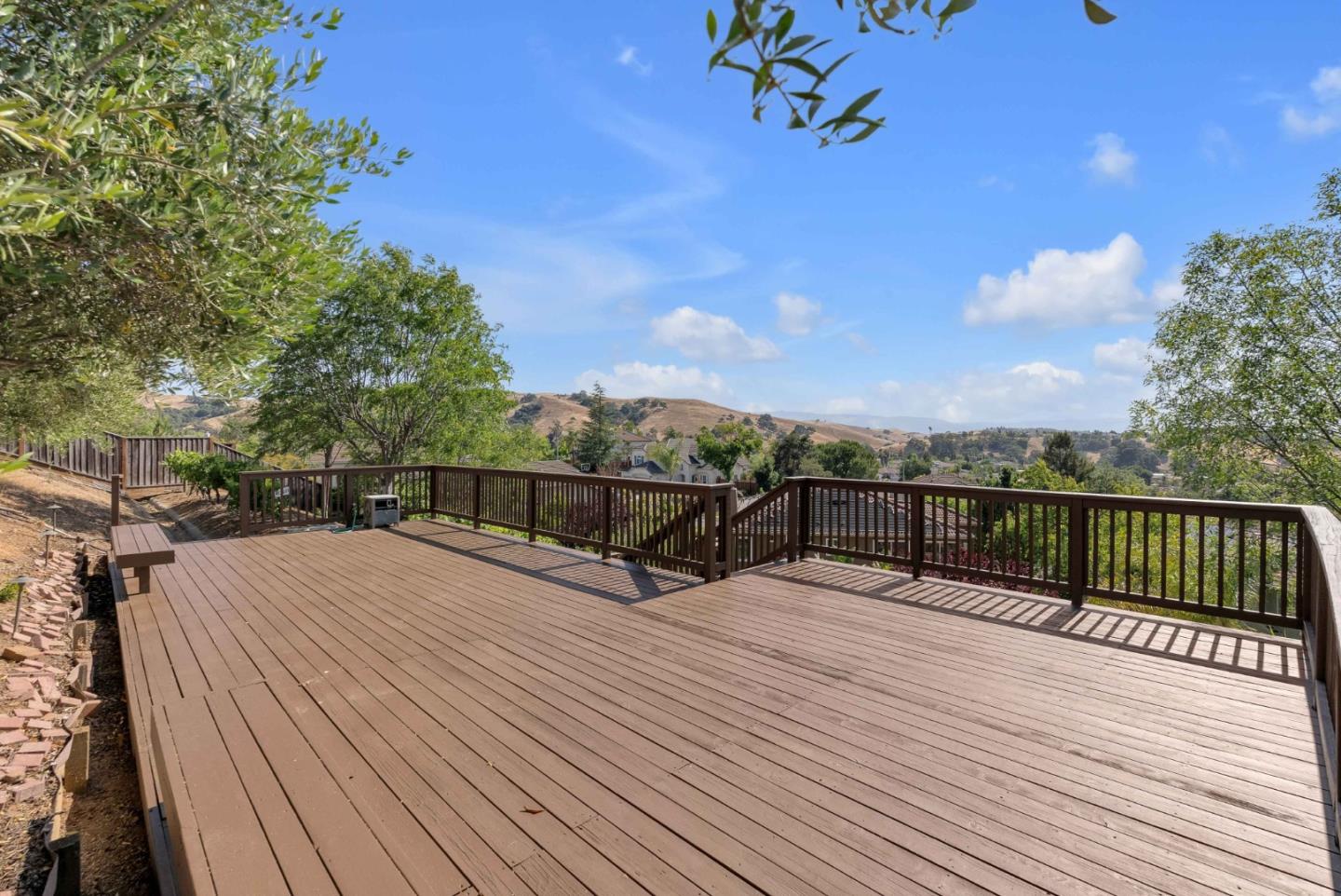 Detail Gallery Image 62 of 114 For 6336 Skywalker Dr, San Jose,  CA 95135 - 4 Beds | 4 Baths