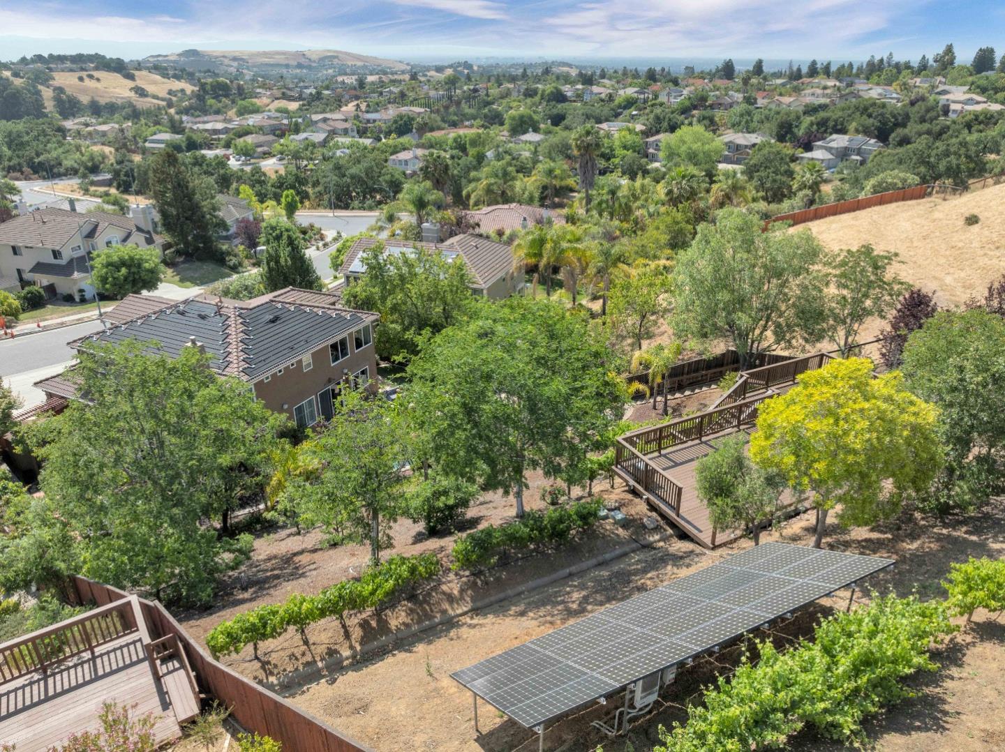 Detail Gallery Image 70 of 114 For 6336 Skywalker Dr, San Jose,  CA 95135 - 4 Beds | 4 Baths